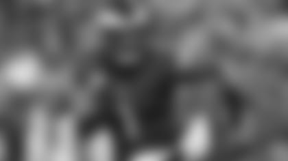 Jalen Hurts 1920 110721