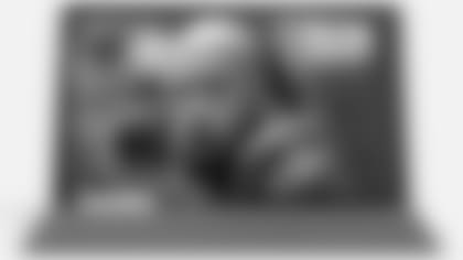 Lane Johnson returns to the Eagles