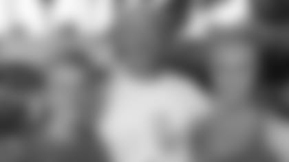 Corinne_Cheerleader_1920_100418