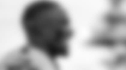 Jalen Hurts 1920 082121