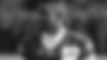 Jalen Hurts 1920 080221