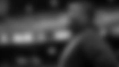 Tackle Le'Raven Clark