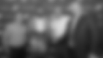 Barnett_Derek_Jersey_580App_043017.jpg