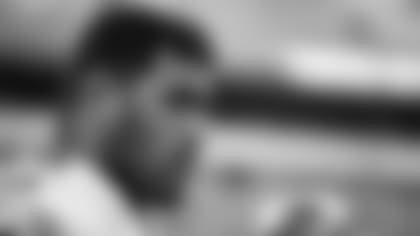 Jordan Mailata 1920 081320