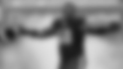 Tackle Jordan Mailata