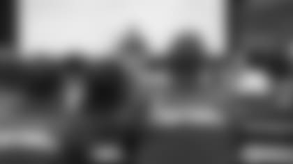 180411_Moms_Football_academy366 copy