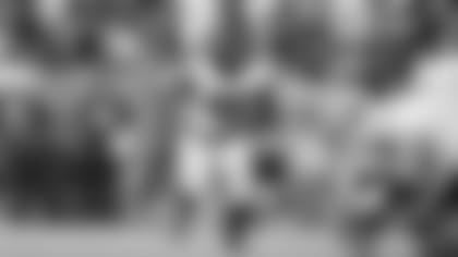 Jones_ATLvsPHI_SecondHalf_MB_090618__0371