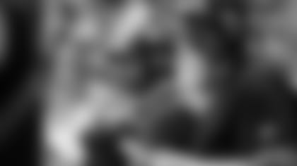 Atlanta Falcons head coach Arthur Smith looks on during the game against the Washington Football Team at Mercedes-Benz Stadium in Atlanta, Georgia on Sunday, October 3, 2021. (Photo by Brandon Magnus/Atlanta Falcons)