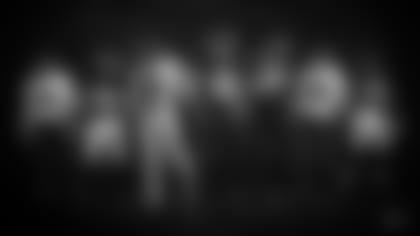 Release Images Full Closet - 16_9