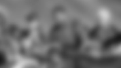 Postellphoto.jpg