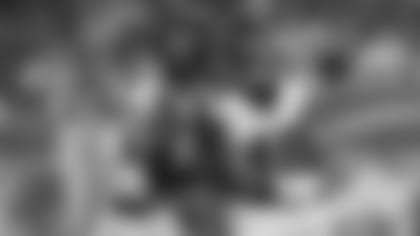 AP_18223083720422
