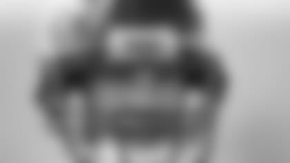 4d418f7ab6973d3d2a020000.jpg