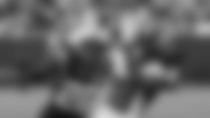 AP_19321752878777