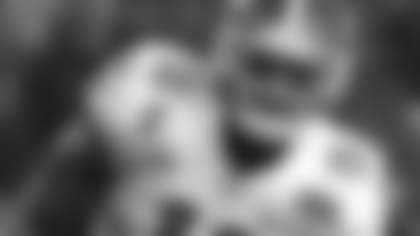 AP_19363860609895
