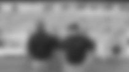 4d27745eb6973d030d010000.jpg