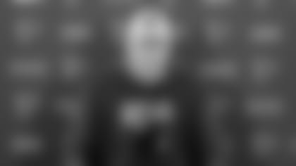 211103_ArthurSmith_Presser.00_01_00_12.Still002