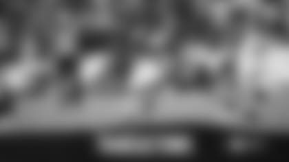 FreemanTransaction_ATLvsPHI_FirstHalf_RT_090618__0526