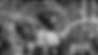 DANIEL-BELLINGER-DANIEL-JONES