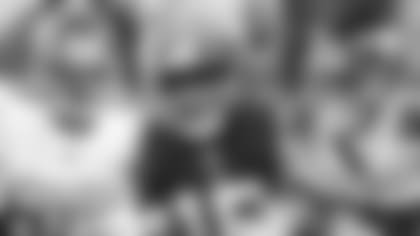 NYG_MAILBAG_Tri_1920x1080