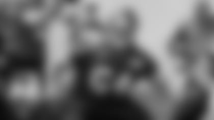 _1920x108022Q22D_glo