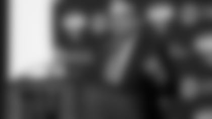 gettleman-podium-side-122917.jpg