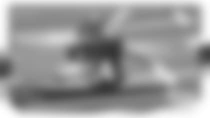 DONRUSS_PANINI_GRAPHIC_MARTINEZ2