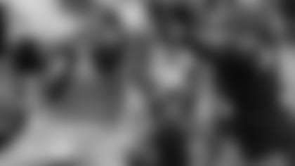 tuck_steelers_article_103112.jpg
