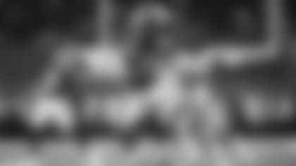 EVAN-ENGRAM-STEELERS