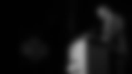 Former Jacksonville Jaguars Tony Boselli announces the teams pick during the second round of the 2017 NFL Draft on Friday, April 28, 2017 in Philadelphia. (Perry Knotts via AP)