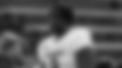 South Carolina's Javon Kinlaw of the South squad during practice for the Senior Bowl Wednesday, Jan. 22, 2020, in Mobile, Ala. (AP Photo/Butch Dill)