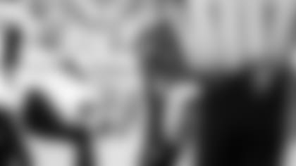 101021-TENvJAX-MH1421