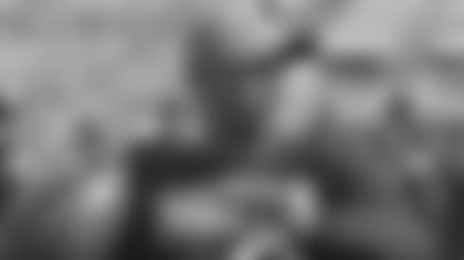 Jacksonville Jaguars secondary coach Tim Walton during pregame warm-ups against the Tampa Bay Buccaneers in an NFL game, Sunday, Dec. 1, 2019 in Jacksonville, Fla. (Rick Wilson via AP)