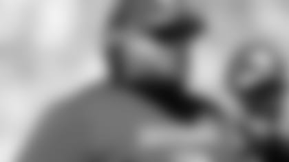 Jacksonville Jaguars tight ends coach Ron Middleton against the New England Patriots in an NFL Game Sunday, Sept. 27, 2015, in Foxborough, MA. (Rick Wilson via AP)