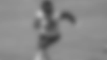 Jacksonville Jaguars running back Leonard Fournette (27) performs a drill during an NFL football workout, Friday, Aug. 14, 2020, in Jacksonville, Fla. (Logan Bowles via AP)