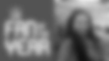 16x9 Thumbnail - Fan of the Year