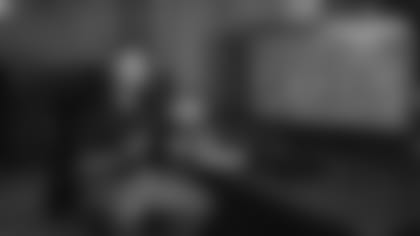 20131023-filmroomgusstill.jpg