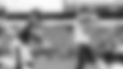 E_SZ2_2974-roundup-thumb