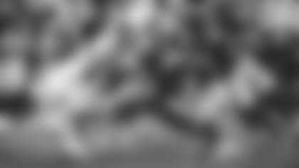 SA107209-defense-story-thumb