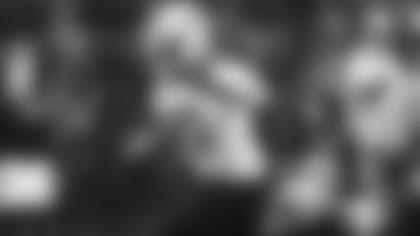 E_MK1_5171-crowell-thumb