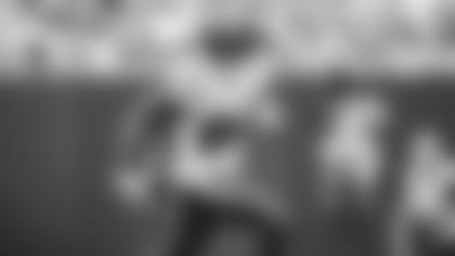 SZ3_759-free-agency-feature