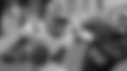 Florida tight end Kyle Pitts (84) tires to get past Georgia defensive back Lewis Cine (16) after a reception during the first half of an NCAA college football game, Saturday, Nov. 7, 2020, in Jacksonville, Fla. (AP Photo/John Raoux)