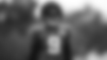E_SNY24869-alexander-thumb