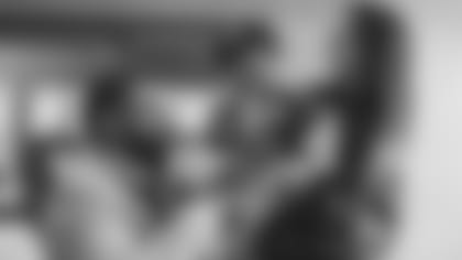 tomlinson-feature-jb-E_SZR39718