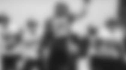 jermaine-sidebar-E_SZ1_1274