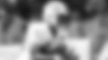 question-series-falcons-E_MK2_0869