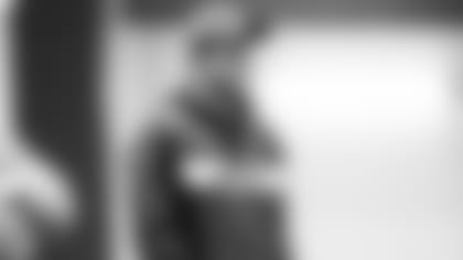 darnold-foot-update-E_MK4_0312
