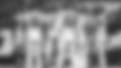 question-series-colts-E_SZ3_1475