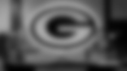 Mike and Wes review the loss to the Chiefs, starting with the defense's strong performance (:18), the offense's struggles vs. pressure (2:53) and the problems on special teams (5:57). They also take a big-picture look at Green Bay's defense (7:28), the QB situations for both the Seahawks and Packers this week (13:26), and where things stand in the NFC North and NFC as a whole (16:30).