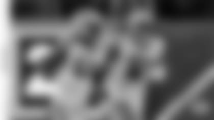 Linebackers Za'Darius and Preston Smith