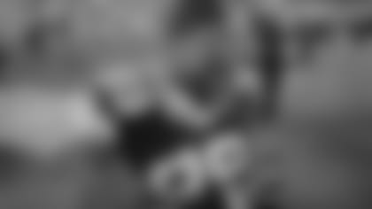 121001worthy210.jpg